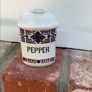 Vintage Pepper jar